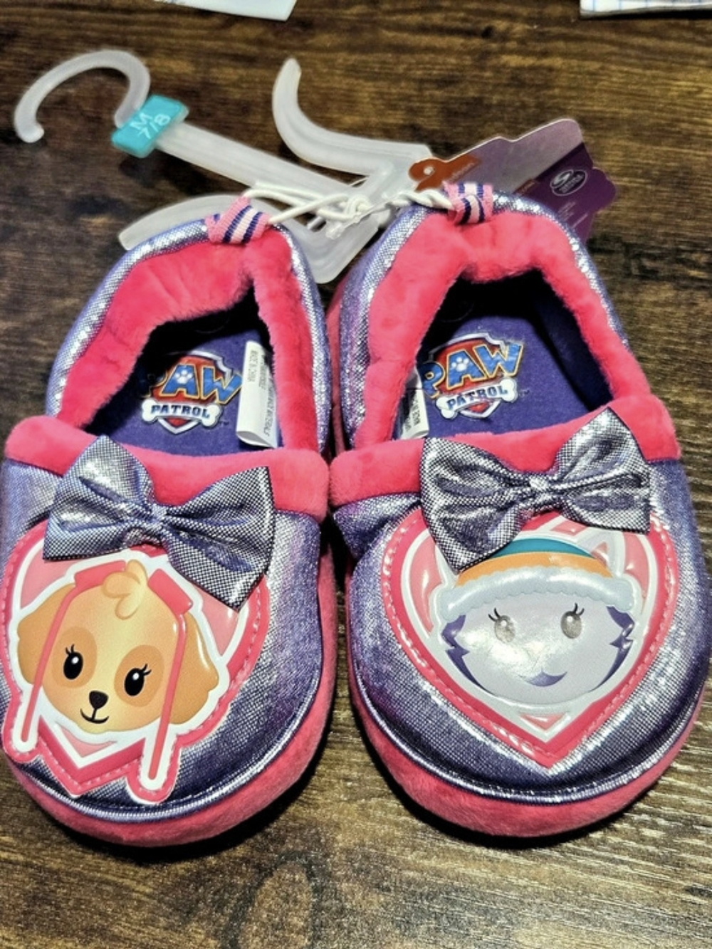 PAW Patrol Skye and Everest Slippers Purple & Pink Girls Medium 7/8 Toddlers